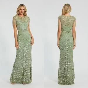 【Mac Duggal】High Neck Fringe Column Gown 関税送料込 13672507_fpx.tif?$filterlrg$&